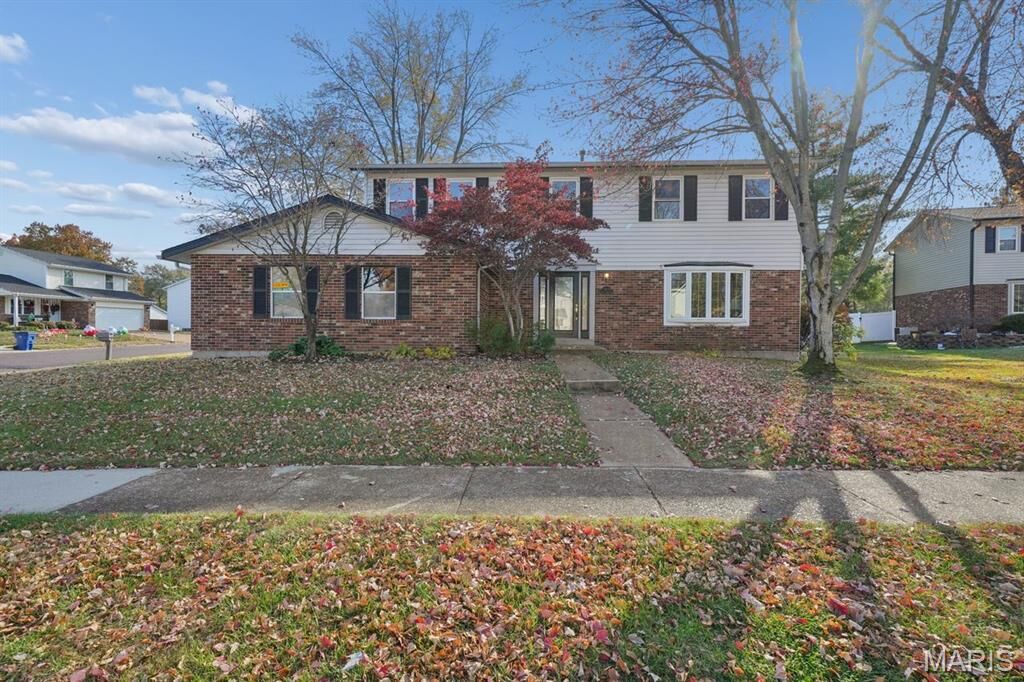 Property Photo:  2804 Bear Creek Court  MO 63129 