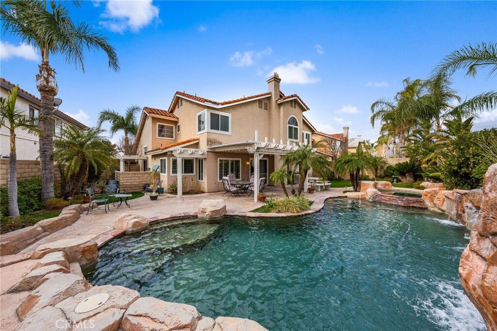 Property Photo:  14282 Rideout Court  CA 92336 