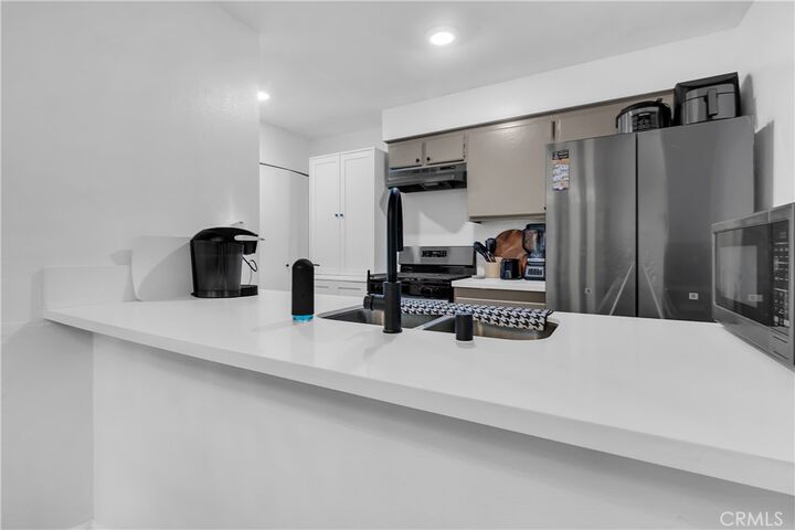 Property Photo:  14025 Bayside Drive  CA 90650 