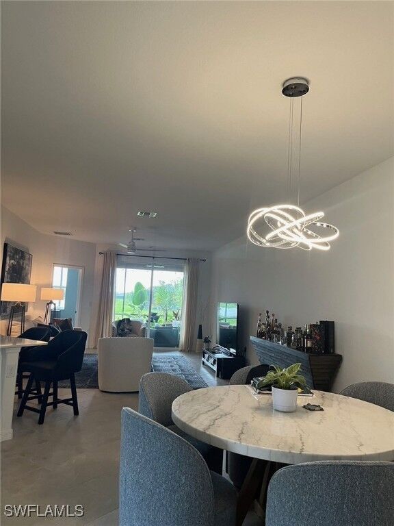 Property Photo: 2648 Vine Avenue FL 34120