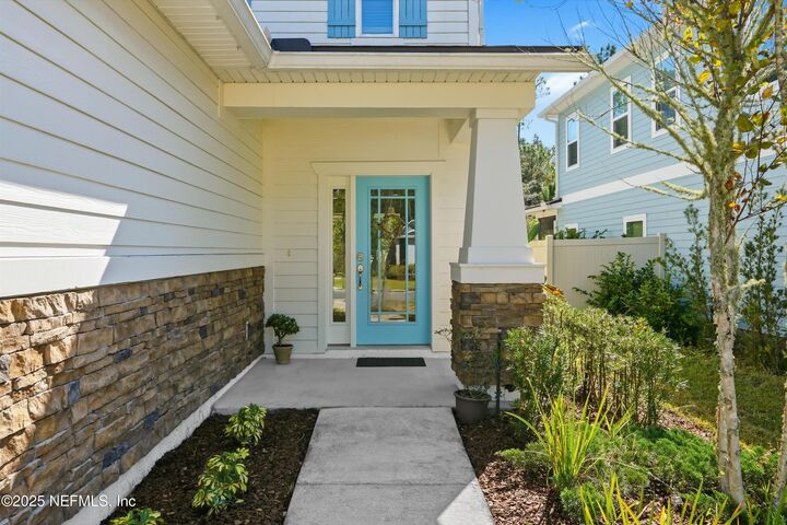 Property Photo:  485 Windermere Way  FL 32095 