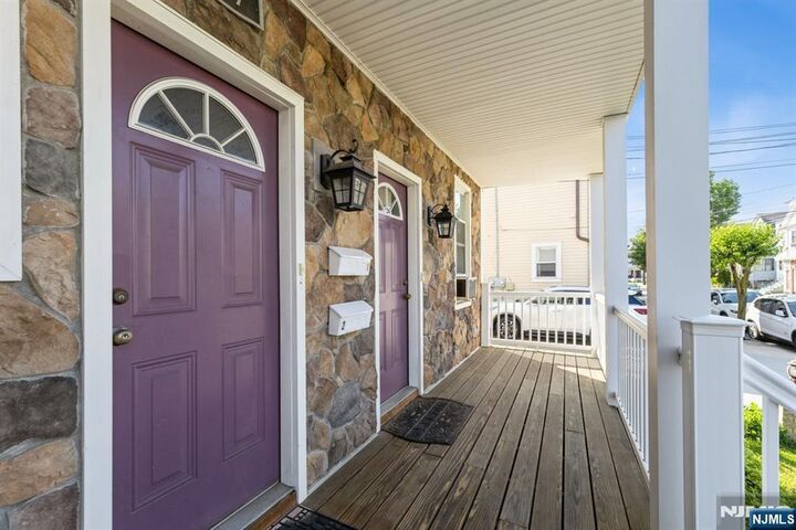 Property Photo:  187 Wallington Avenue 1st Floor  NJ 07057 