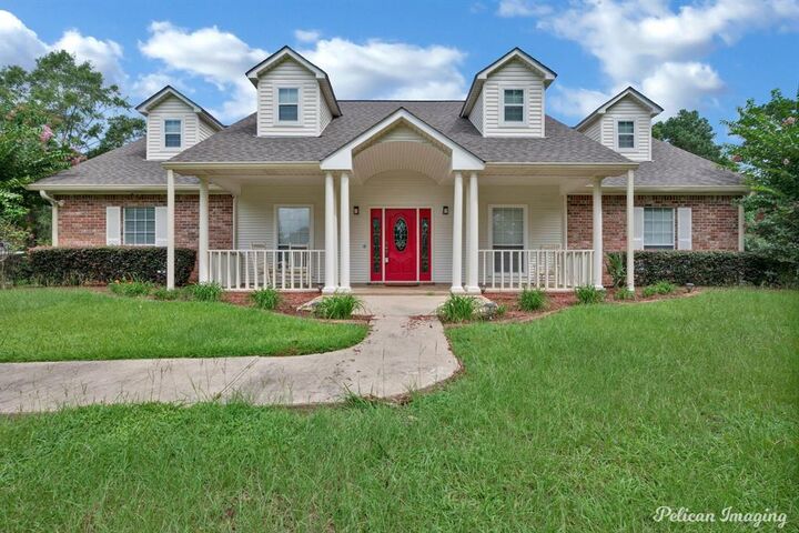 Property Photo:  5964 Hwy 6  LA 71457 