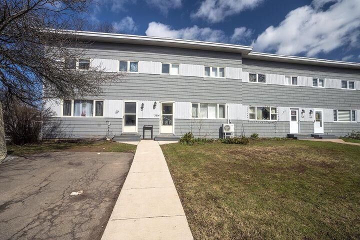 Photo de la propriété: 384 Queen Street PE C1A 4E1