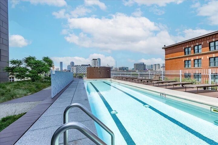 Property Photo:  9 West Broadway 206  MA 02127 
