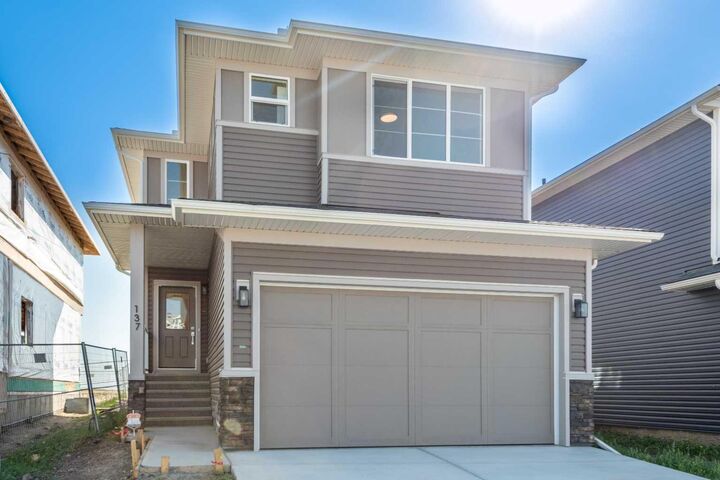 Photo de la propriété:  137 Clearwater Terrace  AB T1X 3A7 