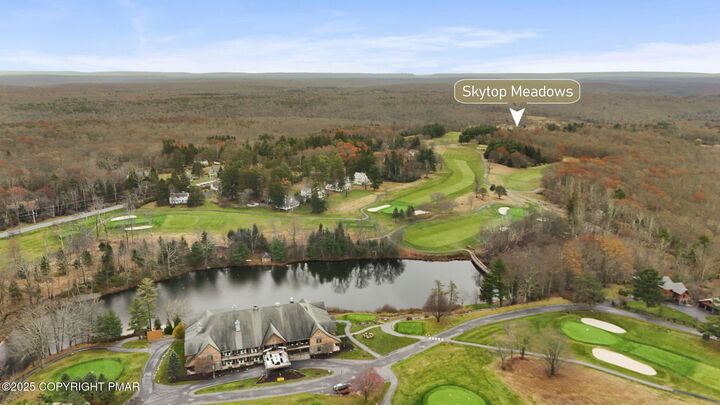 Property Photo: 7317 Meadow Lane PA 18325