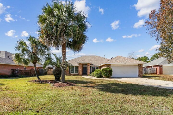 Property Photo:  10312 Wailuku Dr  FL 32506 