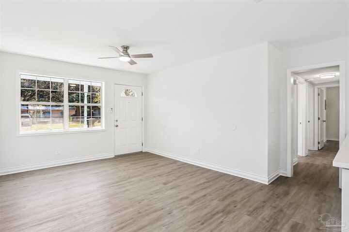 Property Photo: 1016 Fremont Ave FL 32505