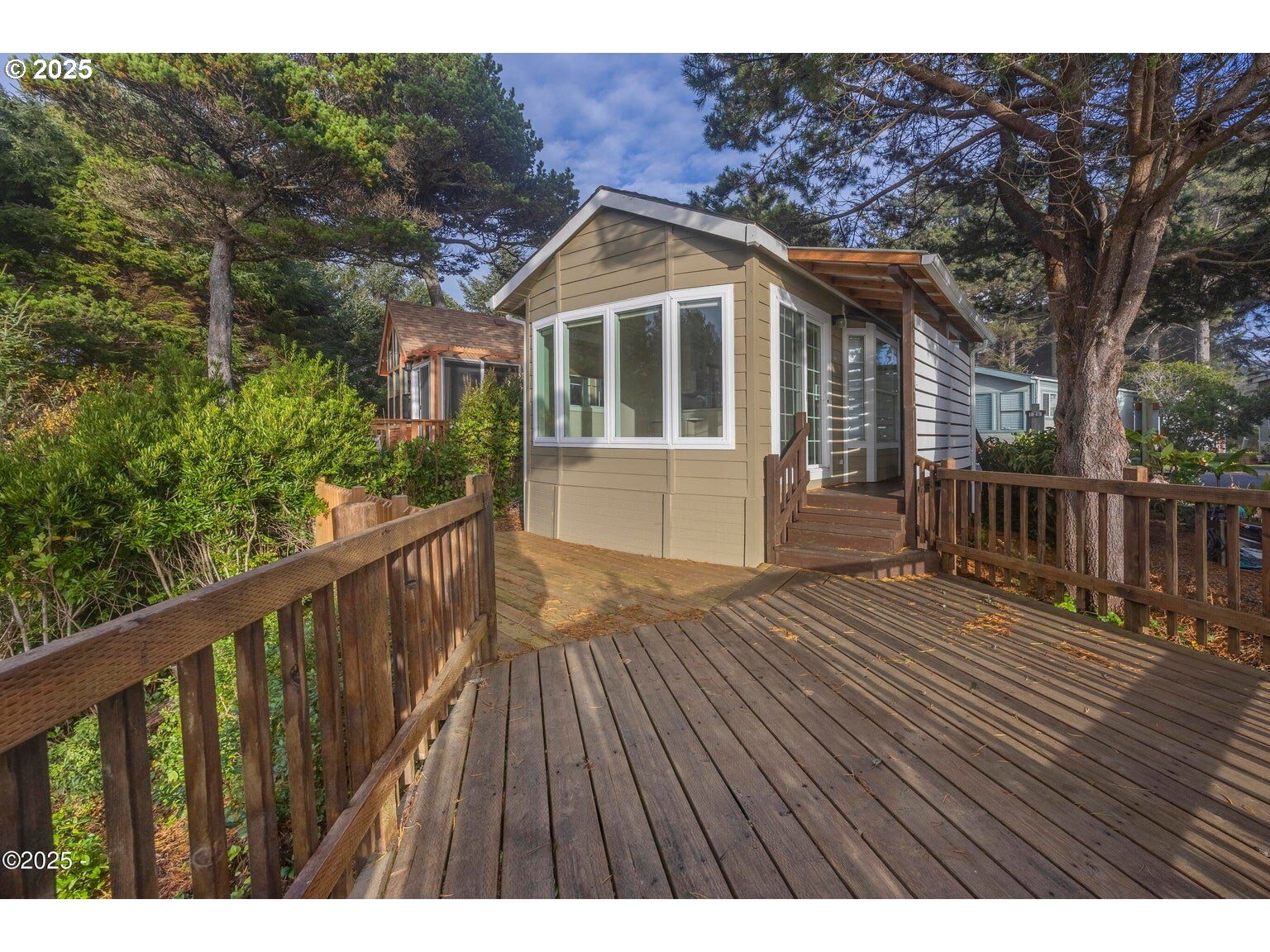 Property Photo: 4875 N Highway 101 45 OR 97341