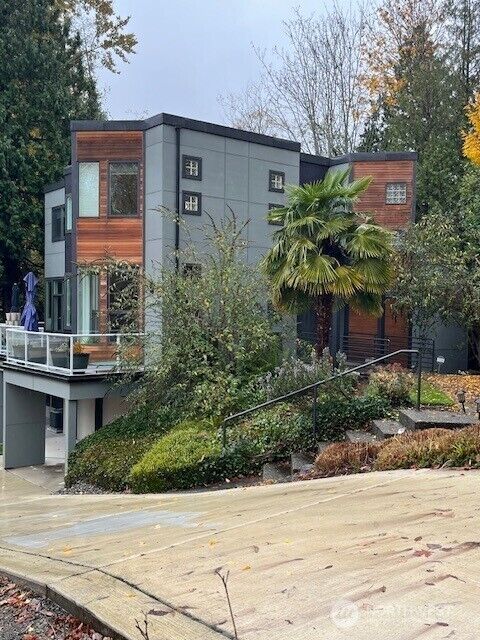 Property Photo:  9425  110th Place NE  WA 98033 