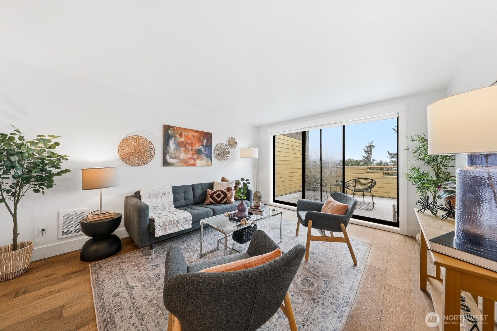 Property Photo:  3401  Wallingford Avenue N 408  WA 98103 