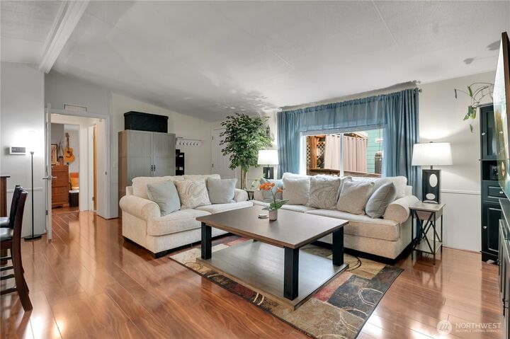 Property Photo: 15271 Oak Drive WA 98058