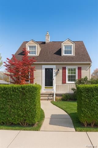 Property Photo: 3238 Harding Street MI 48124