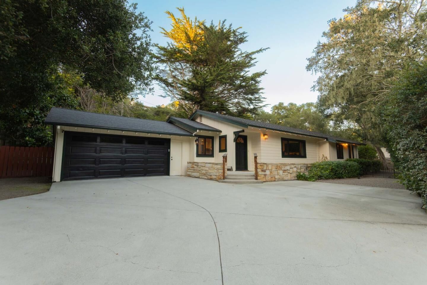 Property Photo:  25315 Flanders Drive  CA 93923 