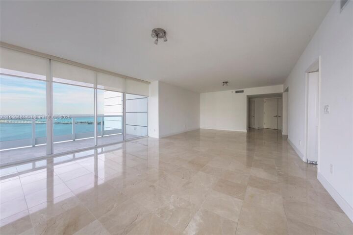 Property Photo: 2127 Brickell Ave 2504 FL 33129
