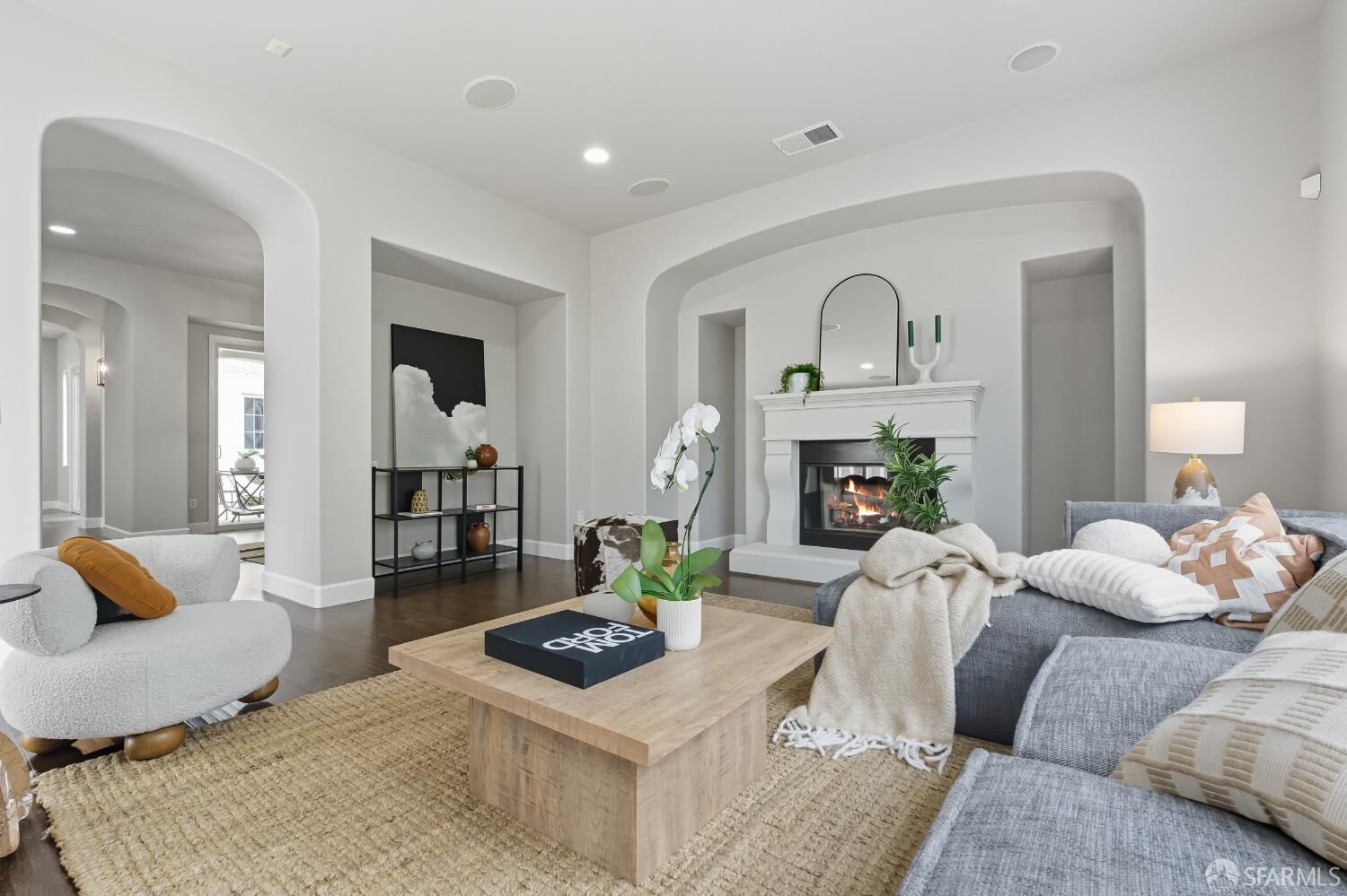 Property Photo: 2129 Creekview Drive CA 94506