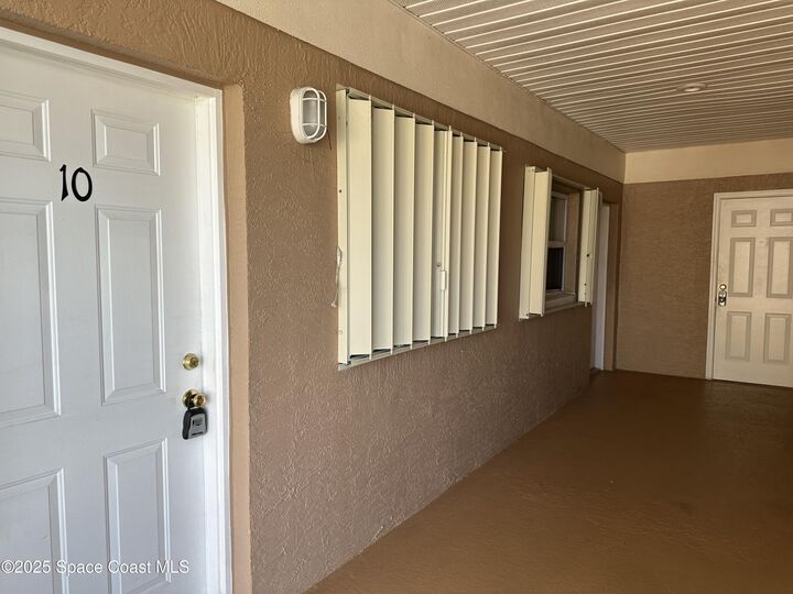 Property Photo:  204 Adams Avenue  FL 32920 