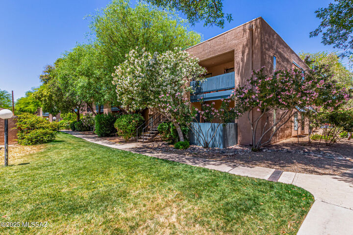 Property Photo:  8080 E Speedway Boulevard Unit 414  AZ 85710 