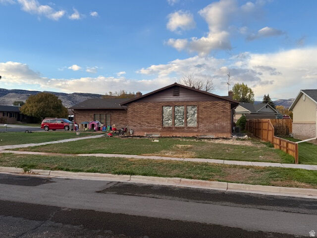 Property Photo:  712 N Crestview Dr  UT 84701 