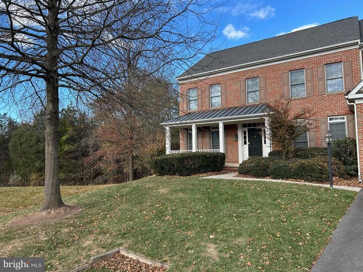Property Photo: 20773 Ashburn Station Place VA 20147