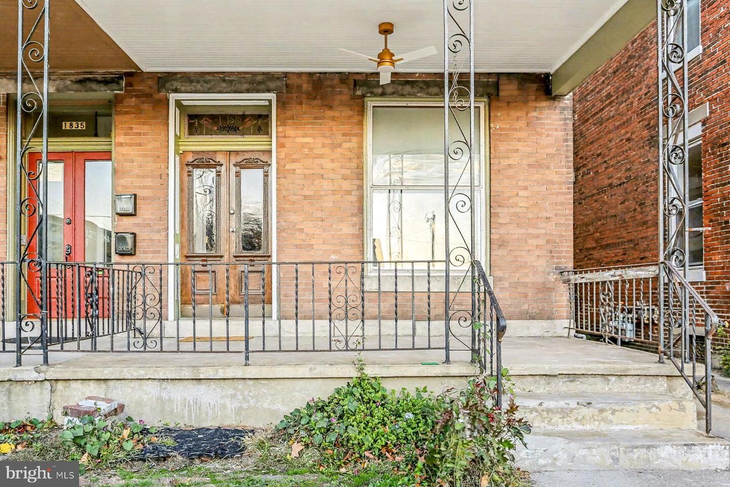 Property Photo:  1833 N 2nd Street  PA 17102 