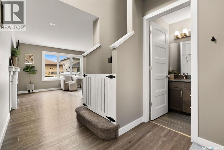 Property Photo: 5122 Snowbirds Crescent SK S4W 0H4