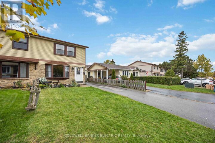 Photo de la propriété:  900 Southridge Street  ON L1H 8A5 