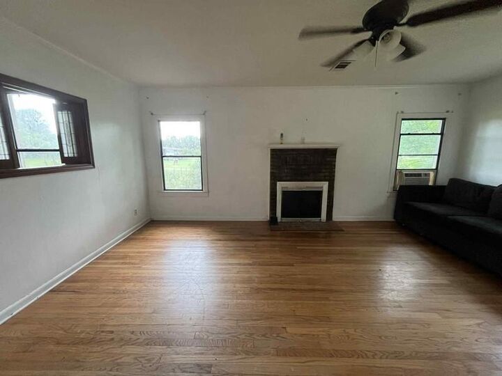 Property Photo:  306 Highway 107 Highway  LA 71323 