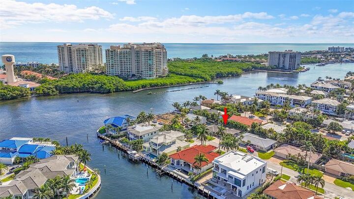 Property Photo:  872 Appleby St  FL 33487 