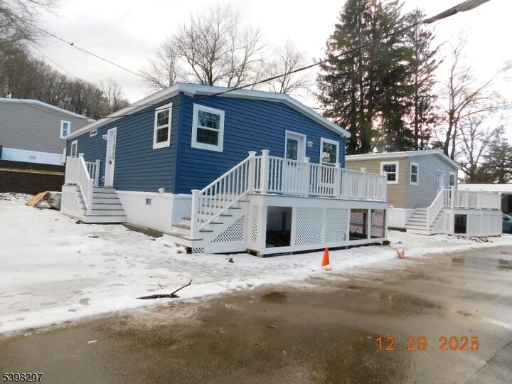 Property Photo:  11 Front Street  NJ 07863 