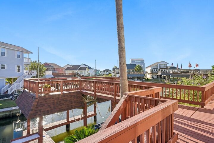 Property Photo:  12 N Omega Street  TX 77568 