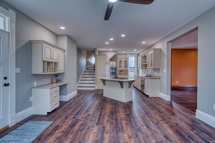 Property Photo:  206 W Gibson Street  IN 47639 