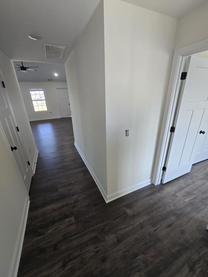 Property Photo:  912 Olympic Court  KY 40475 