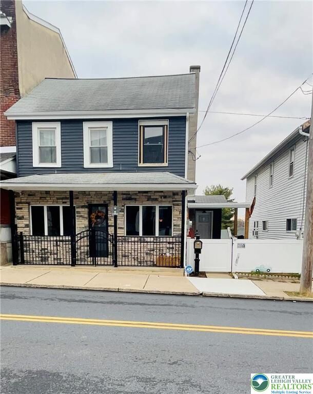 5 S 2nd  Coplay Borough PA 18037 photo