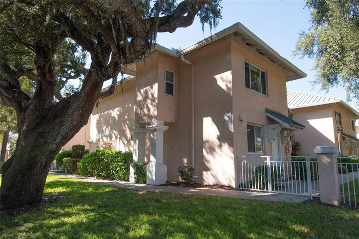Property Photo:  648 Cohen Way  FL 34236 