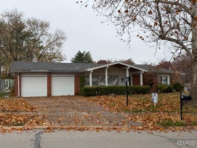 Property Photo: 5103 Towne South Road MO 63128