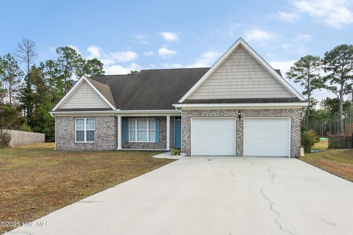Property Photo:  4826 Castleboro Court  NC 28411 