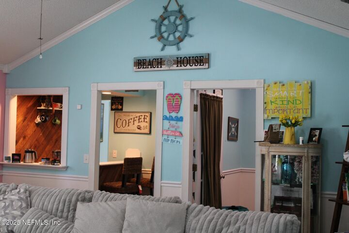 Property Photo: 1494 Dolphin Street N FL 32073