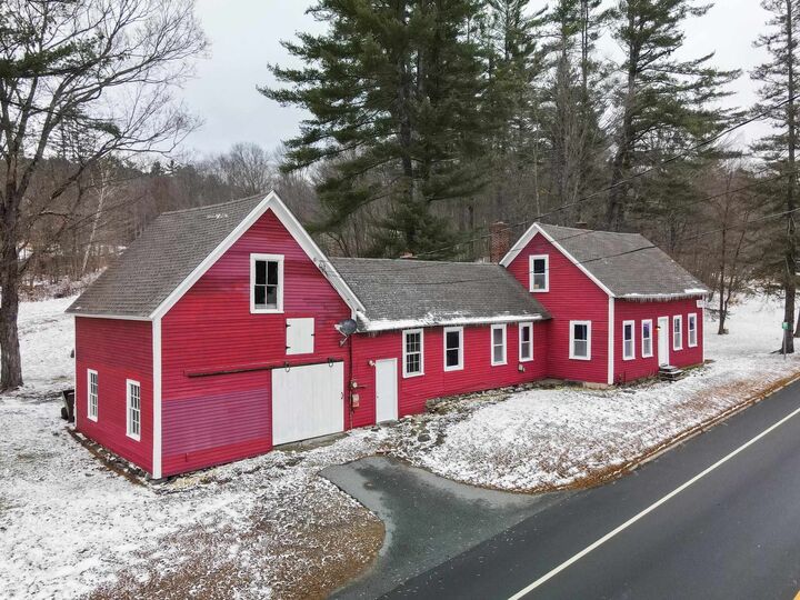 Property Photo:  529 New Hampshire Route 25  NH 03279 