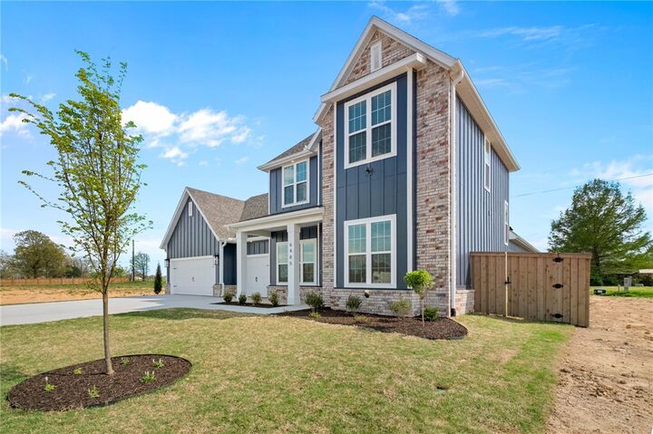 Property Photo:  6485 Courtland Avenue  AR 72762 