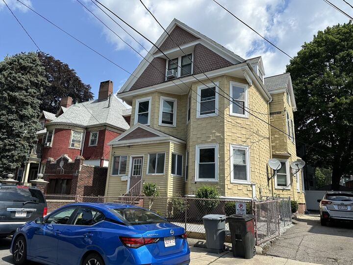 4 Ruthven St  Boston MA 02121 photo