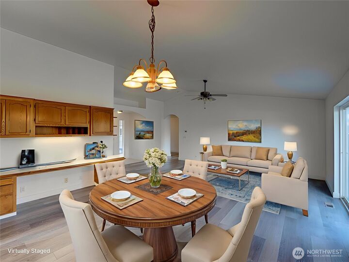 Property Photo:  500 SW Erie Street  WA 98277 