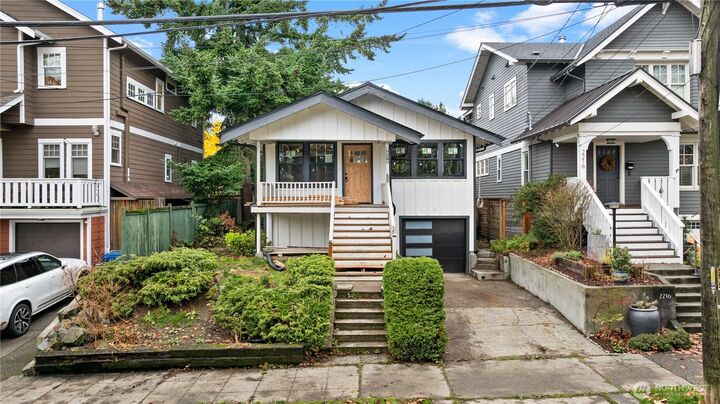 Property Photo:  2212 N 46th Street  WA 98103 