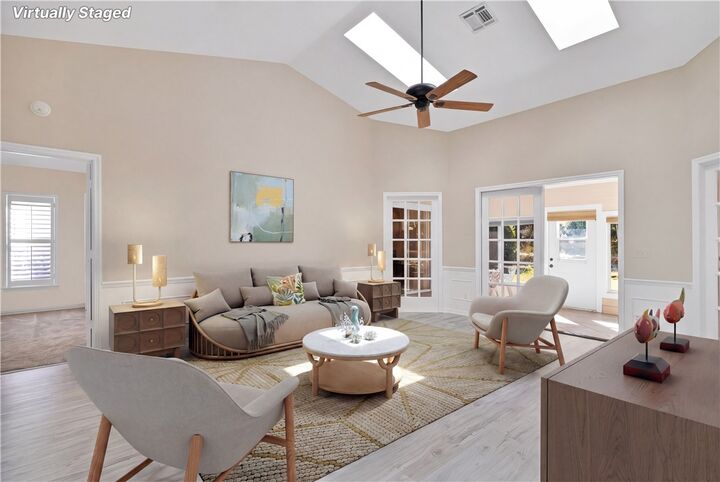 Property Photo:  635 Fox Run SW  FL 32962 