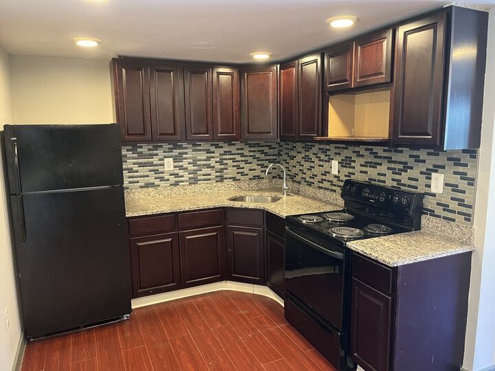 Property Photo: 32 Cook Avenue 209 CT 06451