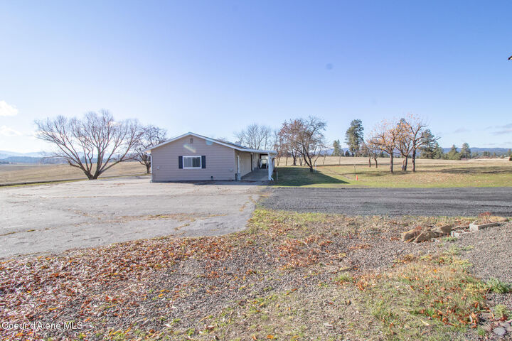 Property Photo: 640 Renlow Rd ID 83851