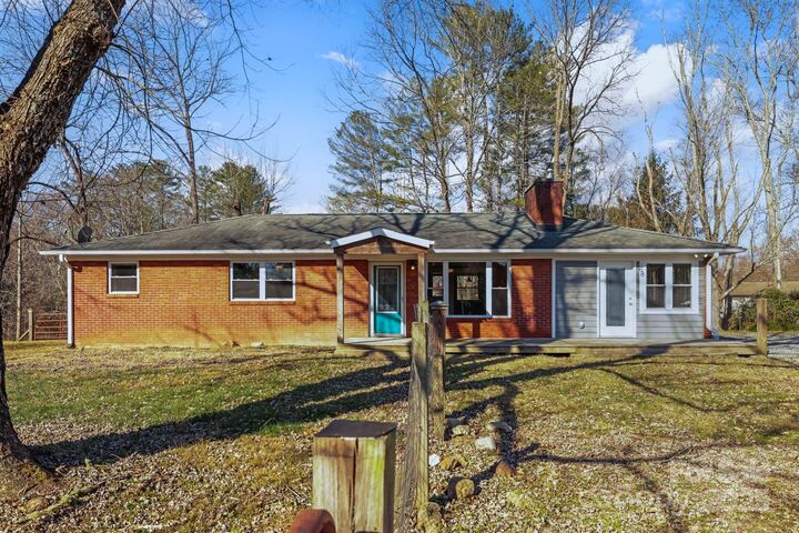 68 Lisam Way  Etowah NC 28729 photo