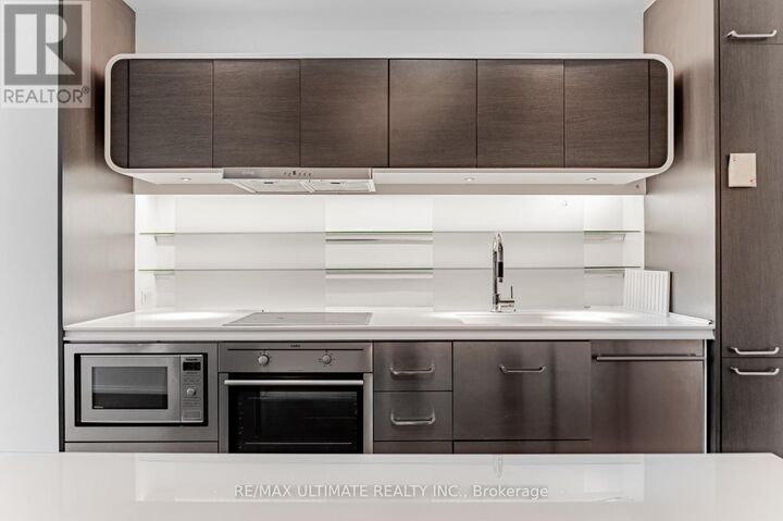 Property Photo:  45 Charles Street East 507  ON M4Y 0B8 