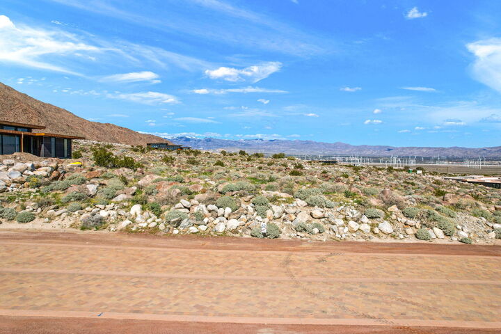 Property Photo:  2338 City View Drive  CA 92262 